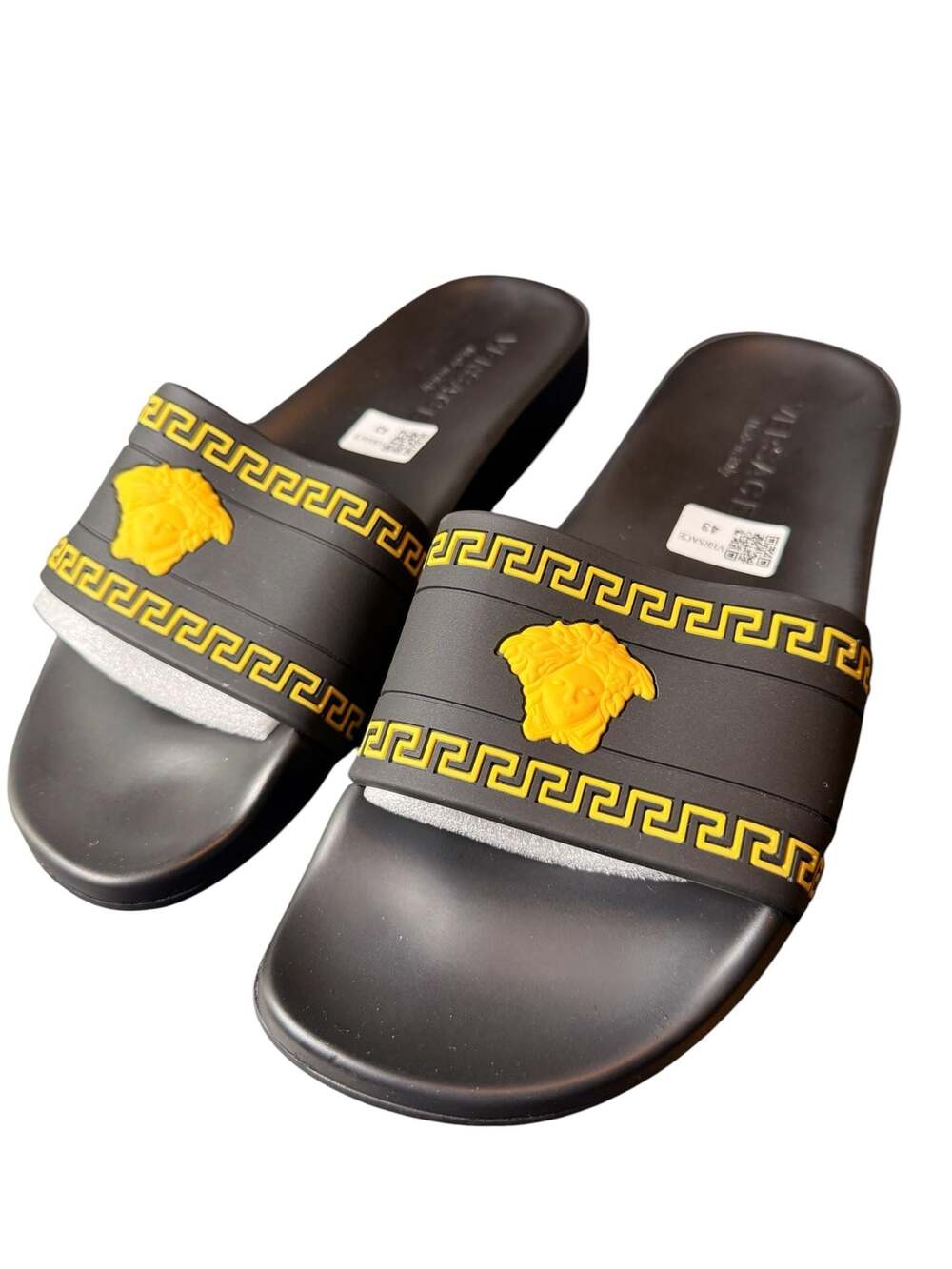 Versace La Medusa Rubber Pool Sliders in Black and Gold